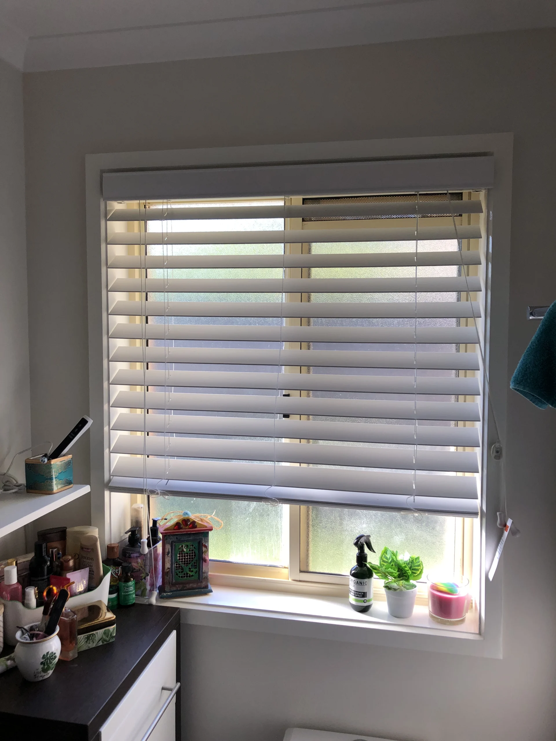 Venetian-Blinds-gallery-image