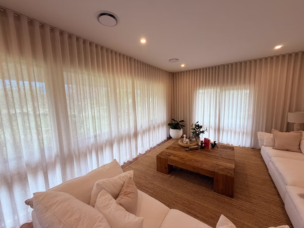 Premium wave fold curtains for contemporary homes