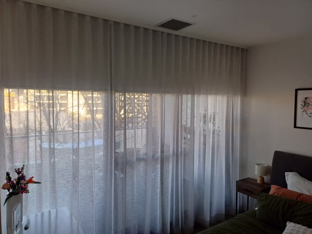 Double curtain installation project